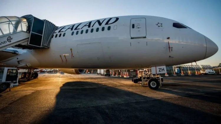 Auckland–Nadi Flight Returns Mid-Air After Technical Alert