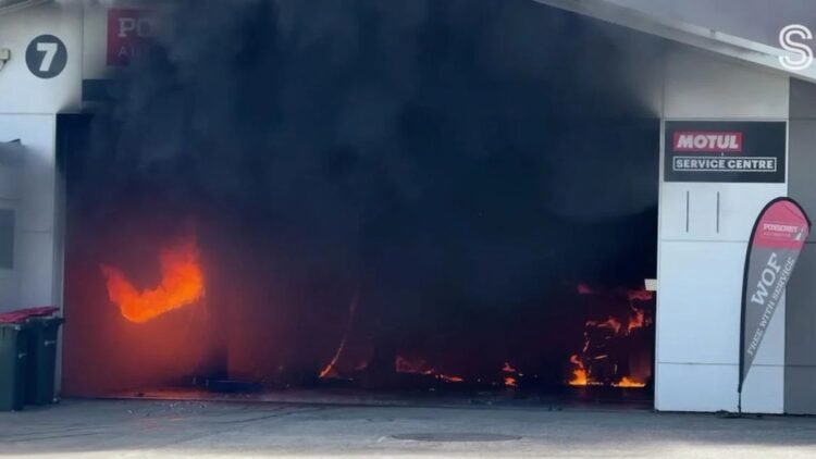 Large Fire Breaks Out in Grey Lynn, Auckland